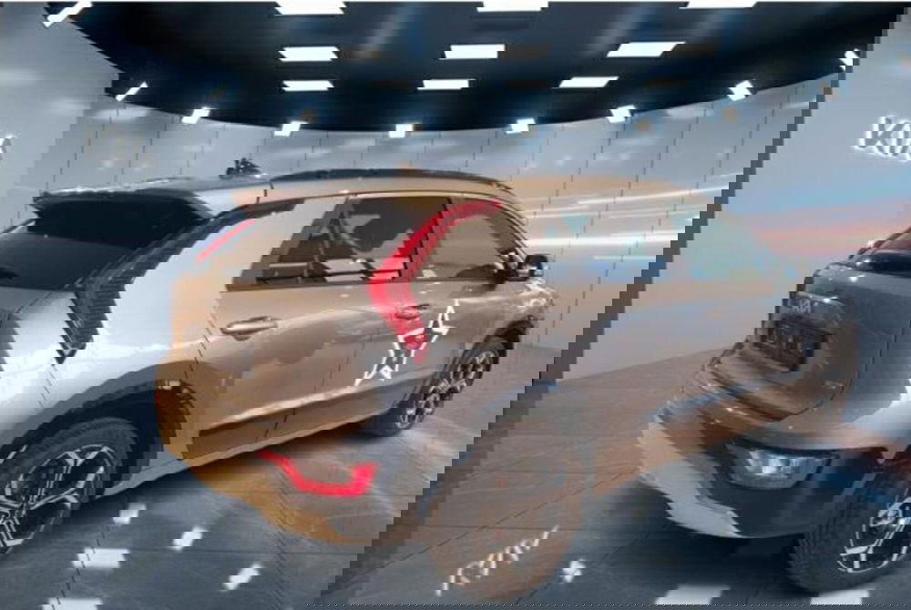 Kia Niro nuova a Napoli (3)