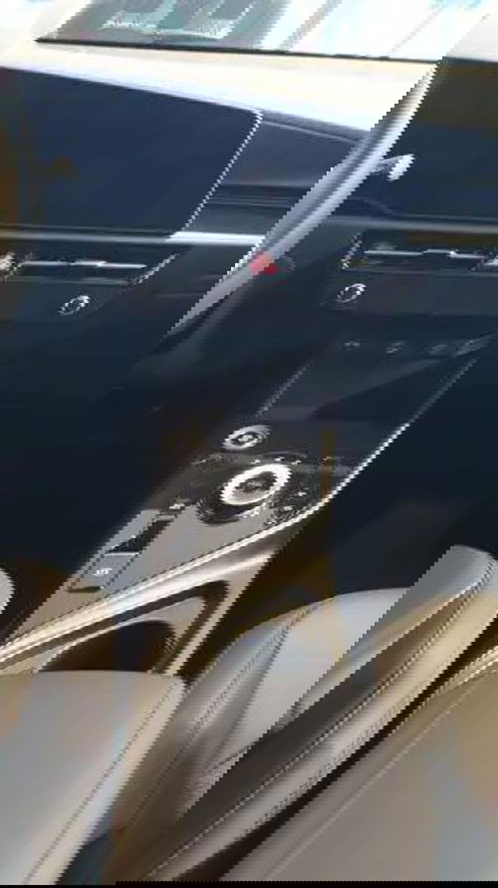 Kia Niro nuova a Napoli (5)