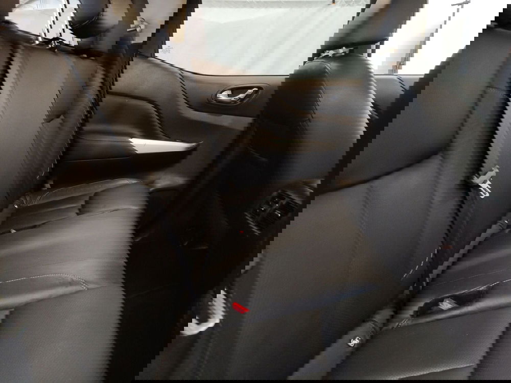 Nissan Navara usata a Roma (7)
