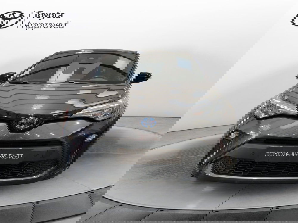 Toyota Toyota C-HR usata a Roma (5)