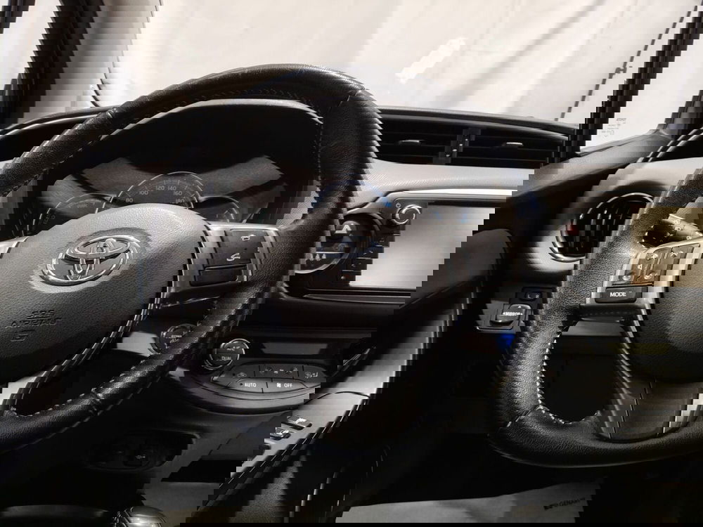 Toyota Yaris usata a Roma (11)