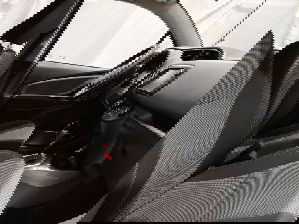 Toyota Yaris usata a Roma (6)