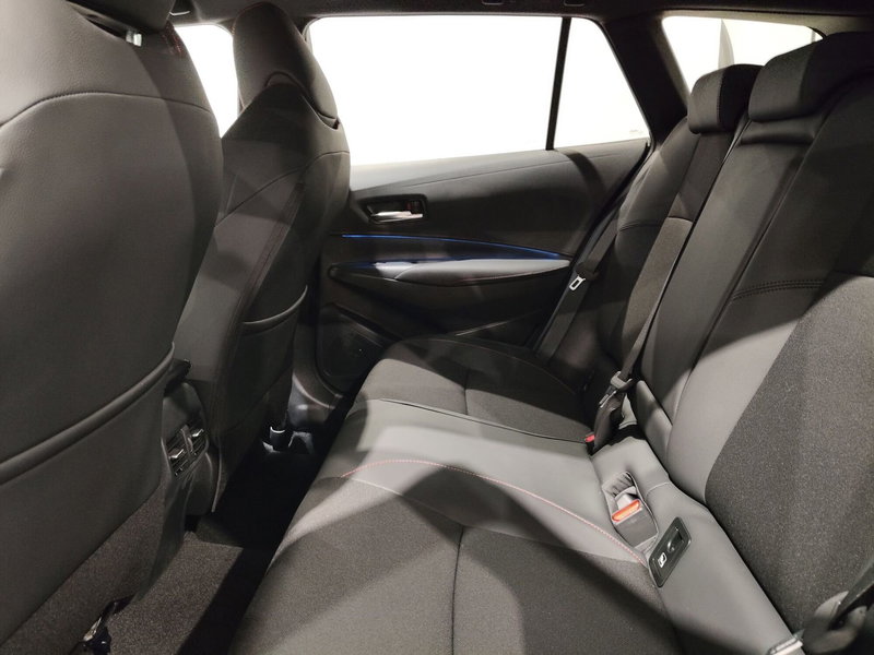 Toyota Corolla Touring Sports nuova a Roma (15)