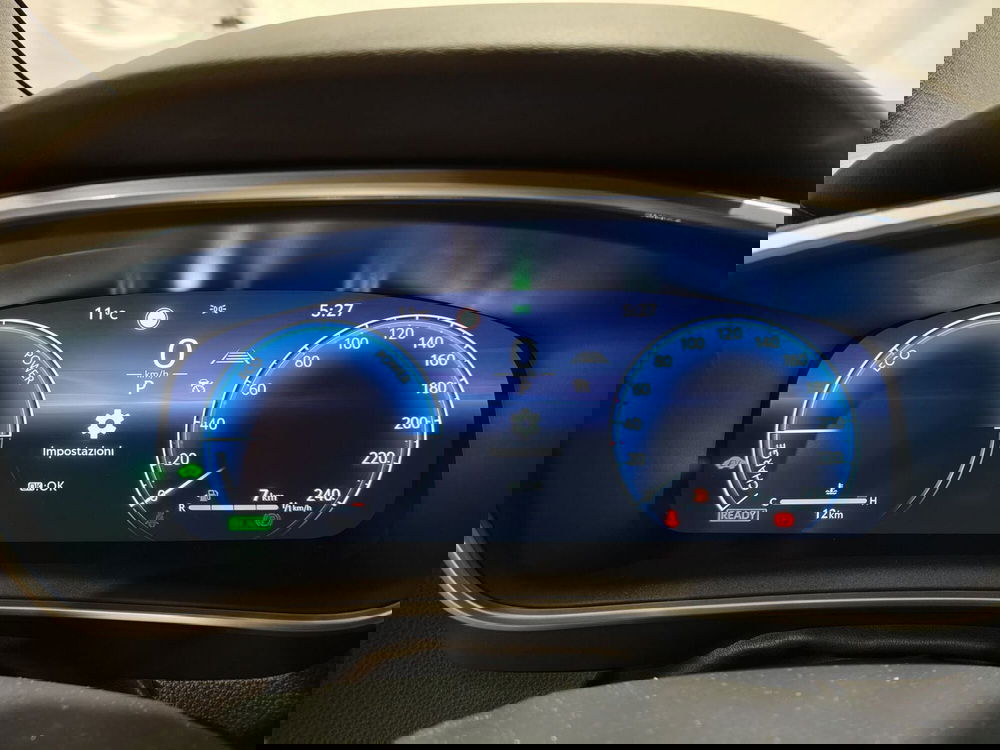 Toyota Corolla Touring Sports nuova a Roma (16)