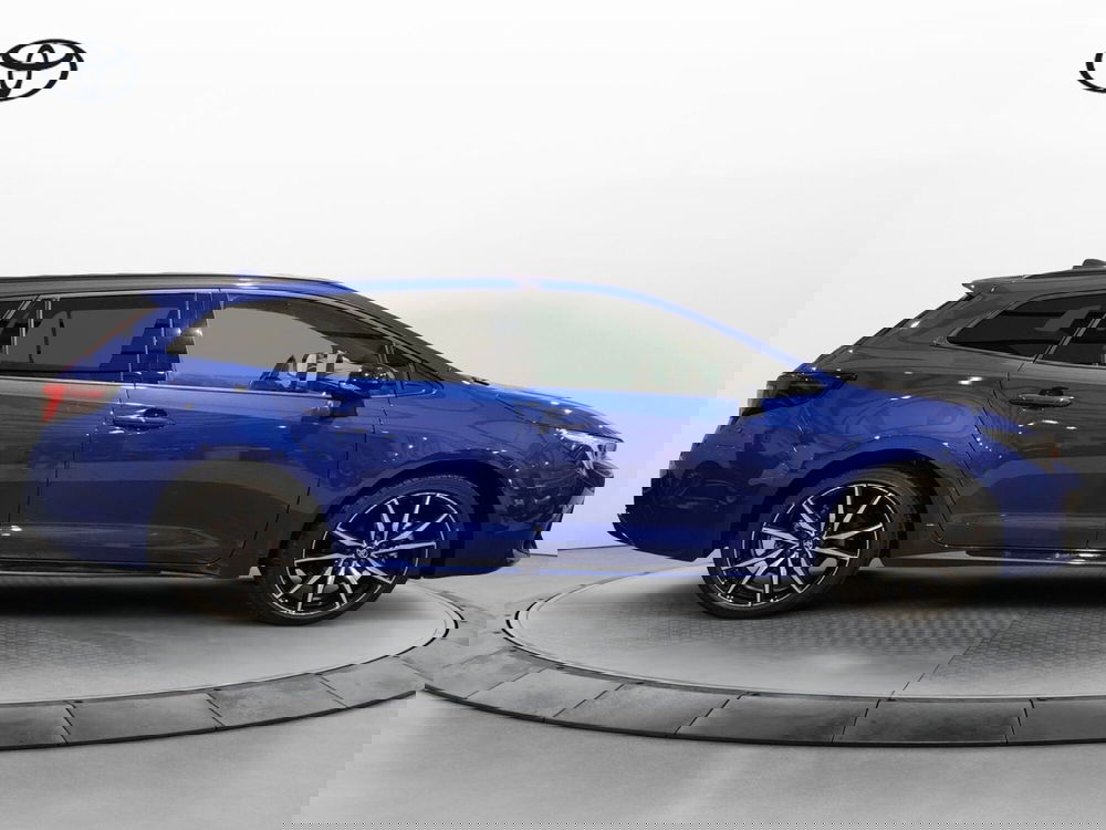 Toyota Corolla Touring Sports nuova a Roma (17)