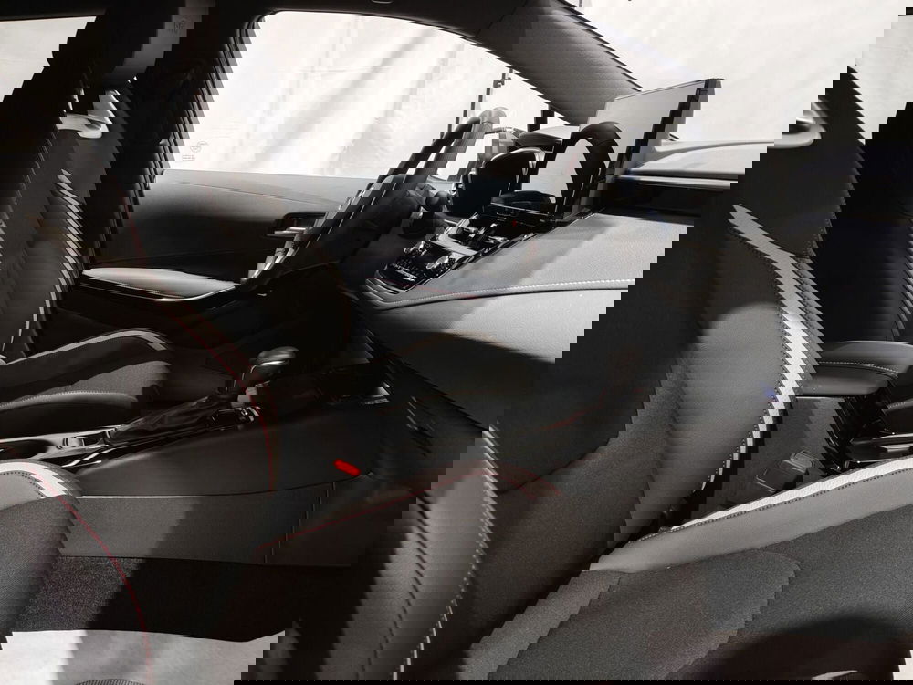 Toyota Corolla Touring Sports nuova a Roma (5)