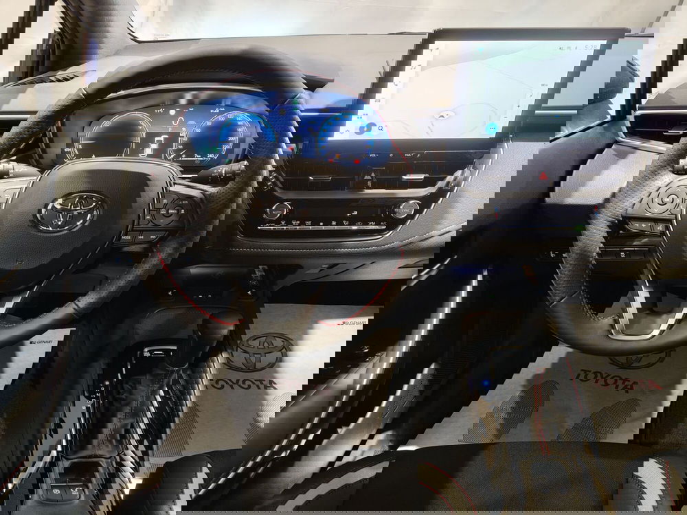 Toyota Corolla Touring Sports nuova a Roma (9)