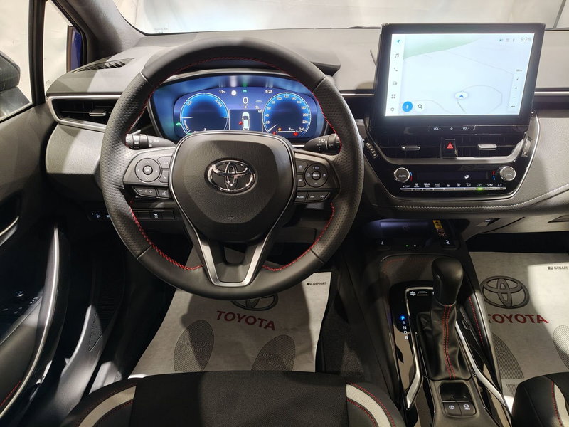 Toyota Corolla Touring Sports nuova a Roma (9)