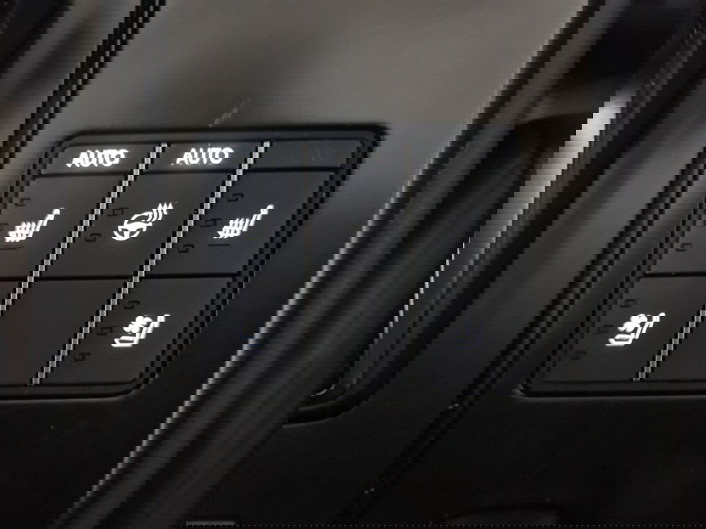 Lexus UX usata a Bologna (16)