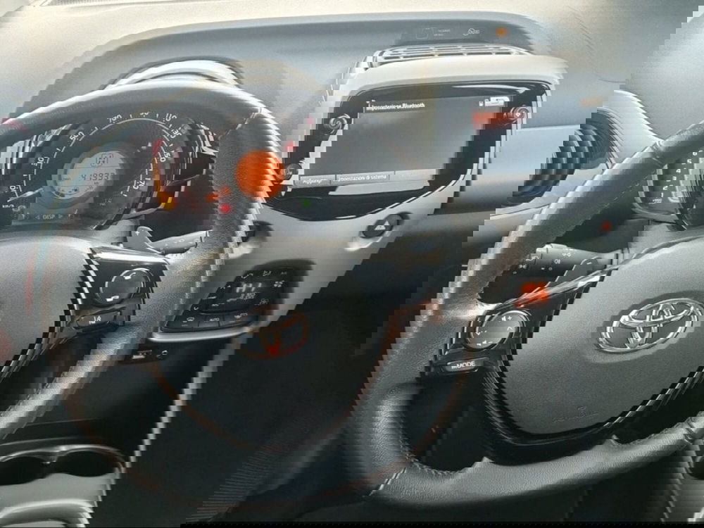 Toyota Aygo usata a Livorno (8)
