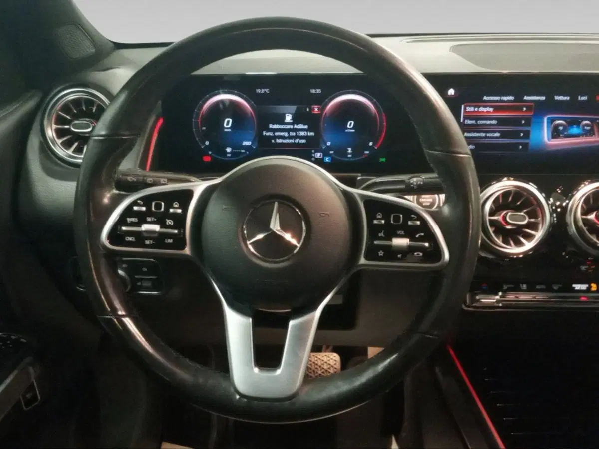 Mercedes-Benz GLB usata a Firenze (11)