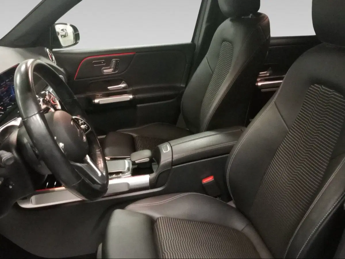 Mercedes-Benz GLB usata a Firenze (9)