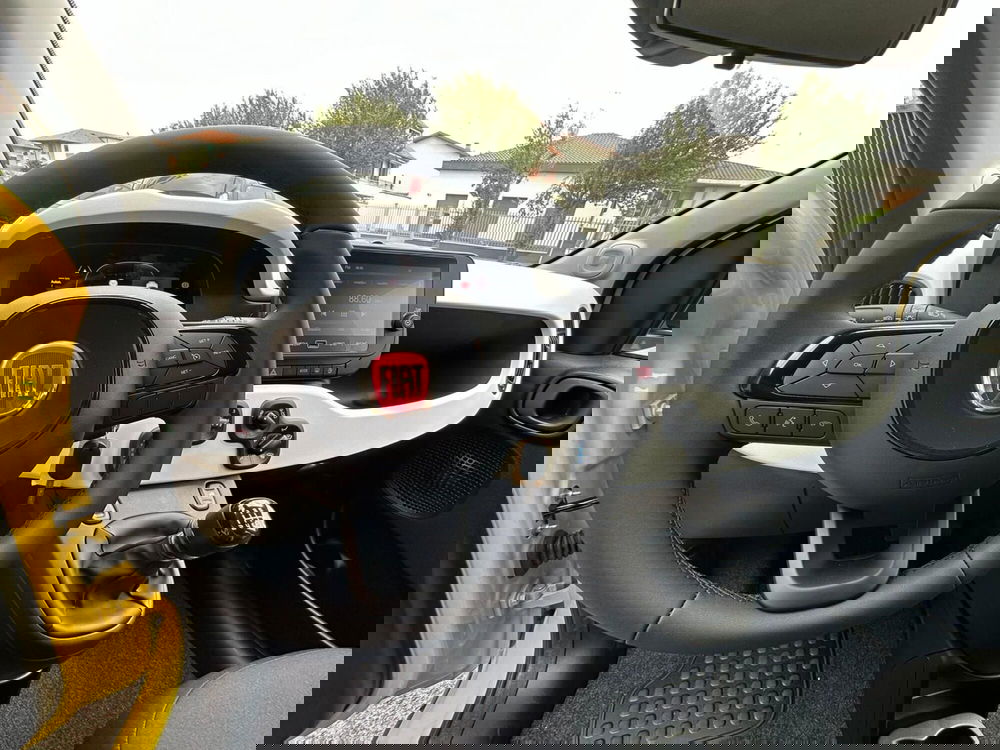 Fiat Panda Cross nuova a Monza e Brianza (9)