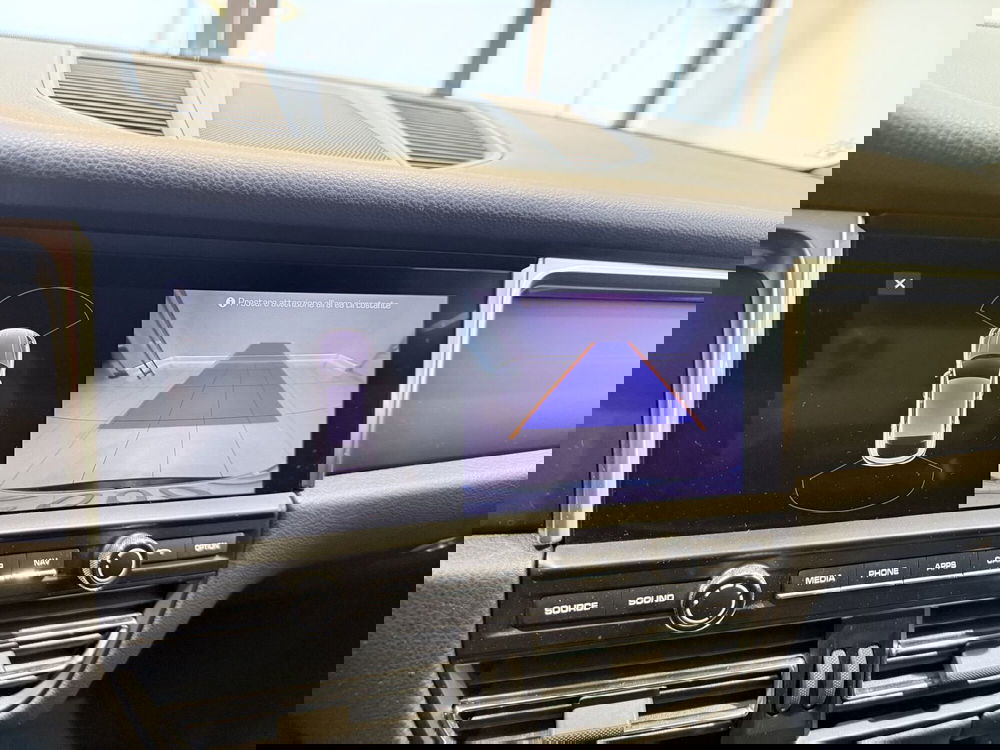 Porsche Macan usata a Latina (16)