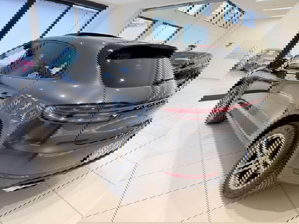 Porsche Macan usata a Latina (2)