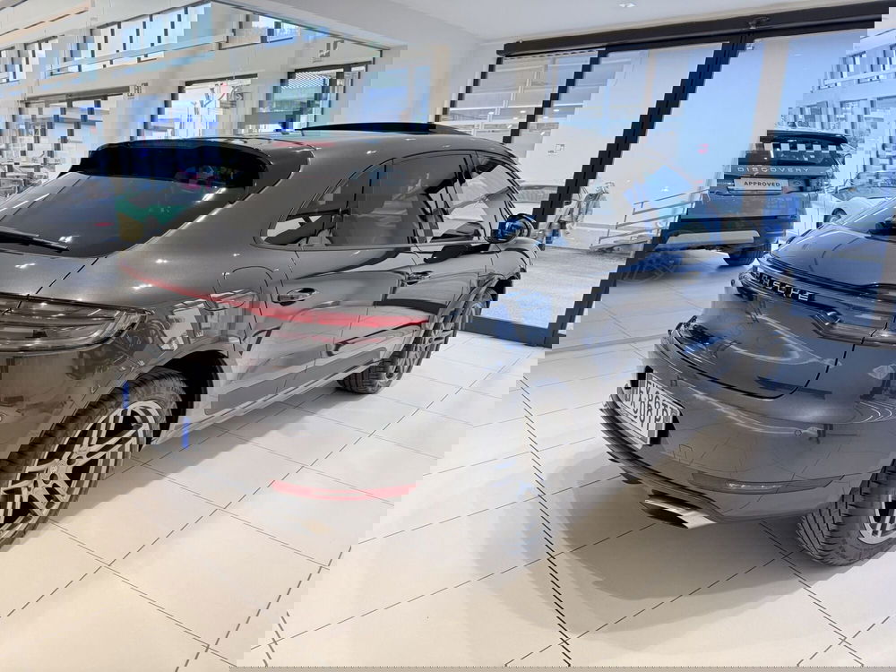 Porsche Macan usata a Latina (6)