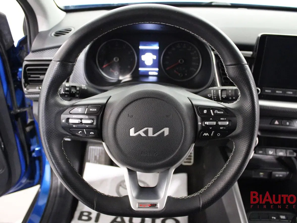 Kia Stonic usata a Firenze (10)