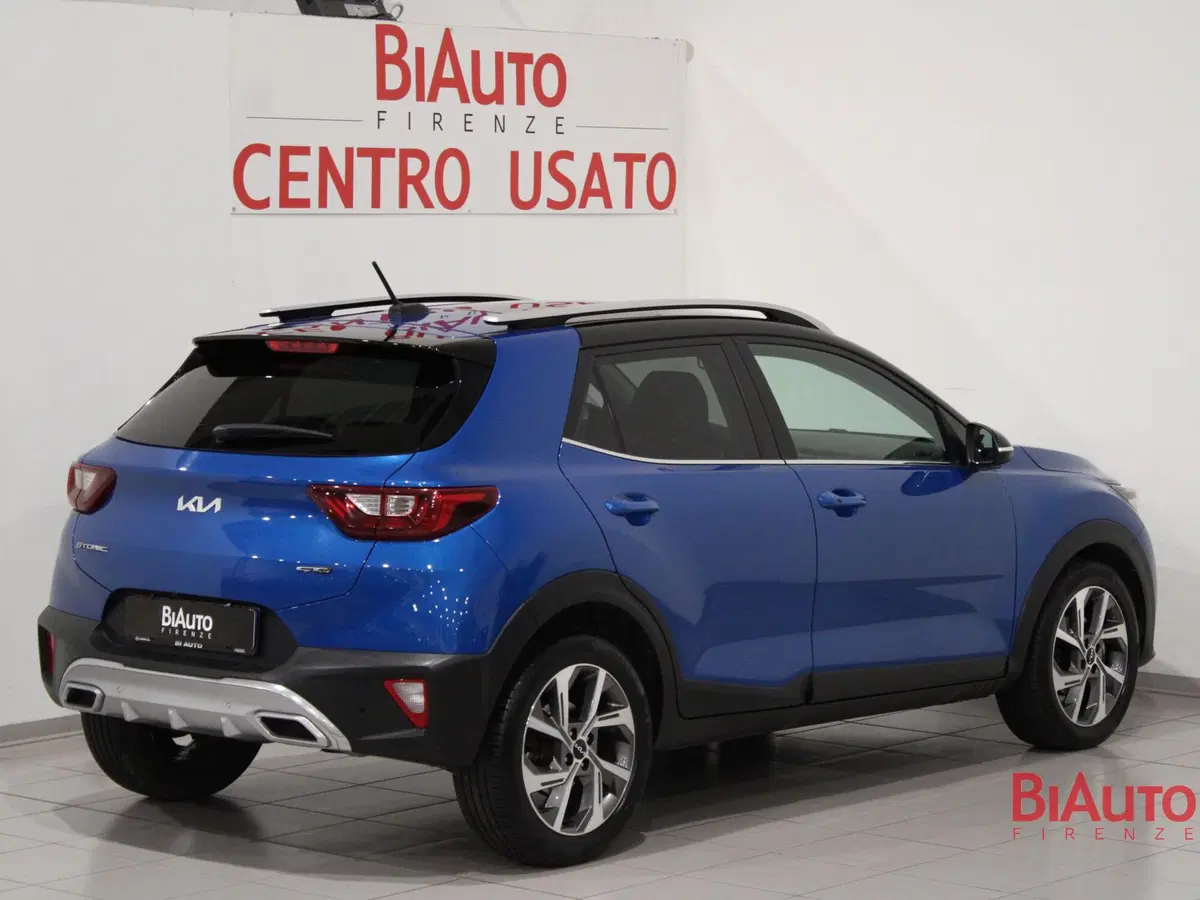 Kia Stonic usata a Firenze (2)