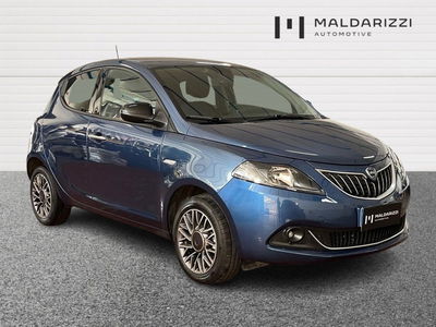Lancia Ypsilon 1.0 FireFly 5 porte S&amp;S Hybrid Gold Plus del 2023 usata a Bari