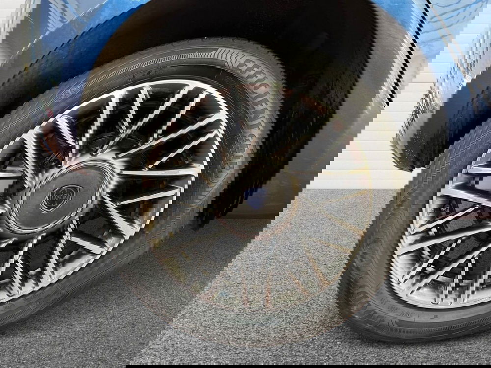 Lancia Ypsilon usata a Bari (6)