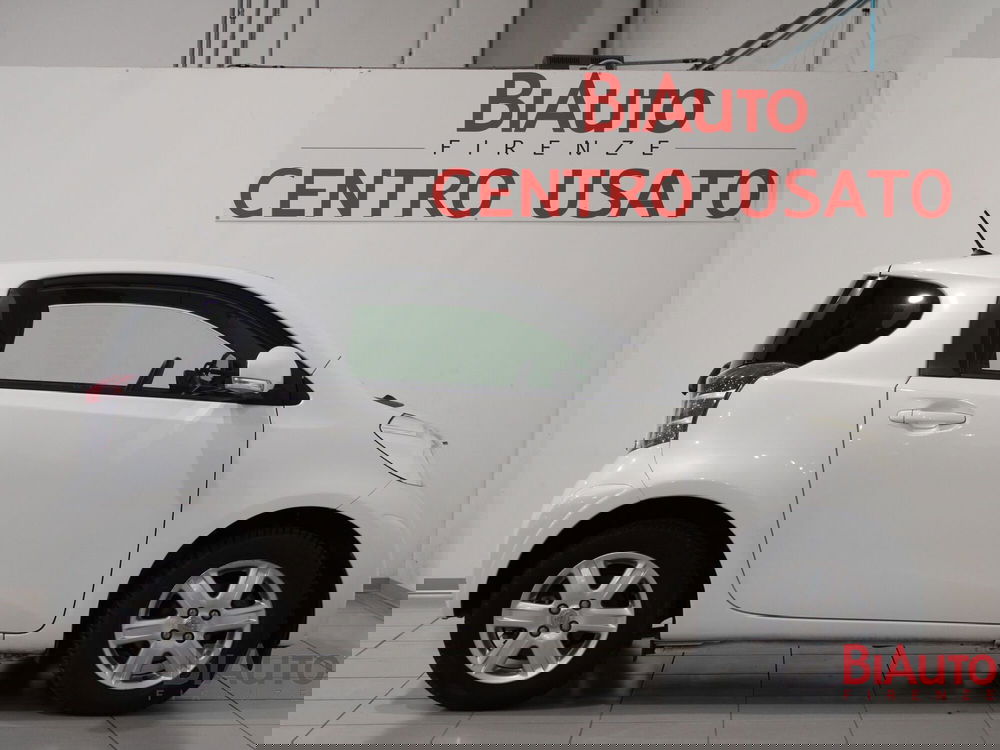 Toyota iQ usata a Firenze (14)