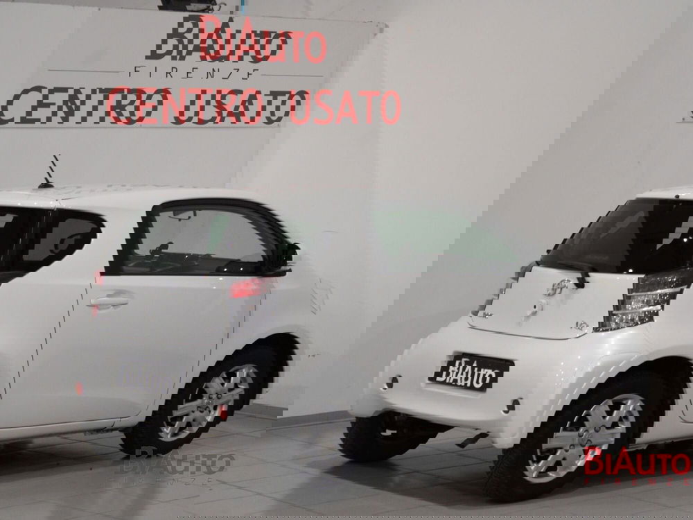 Toyota iQ usata a Firenze (2)