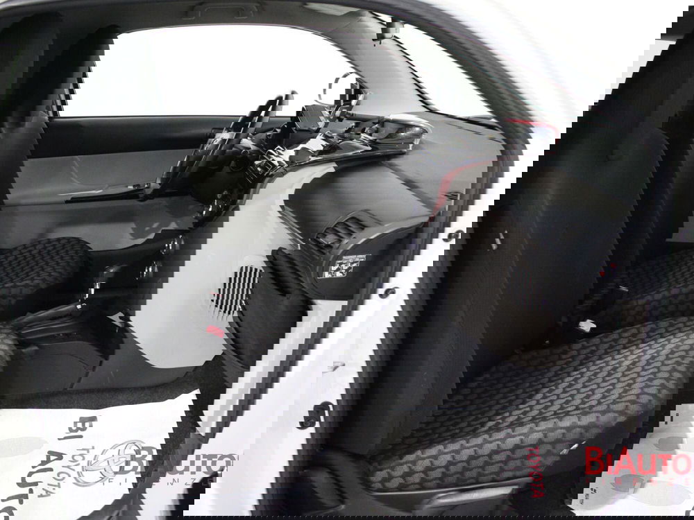 Toyota iQ usata a Firenze (6)