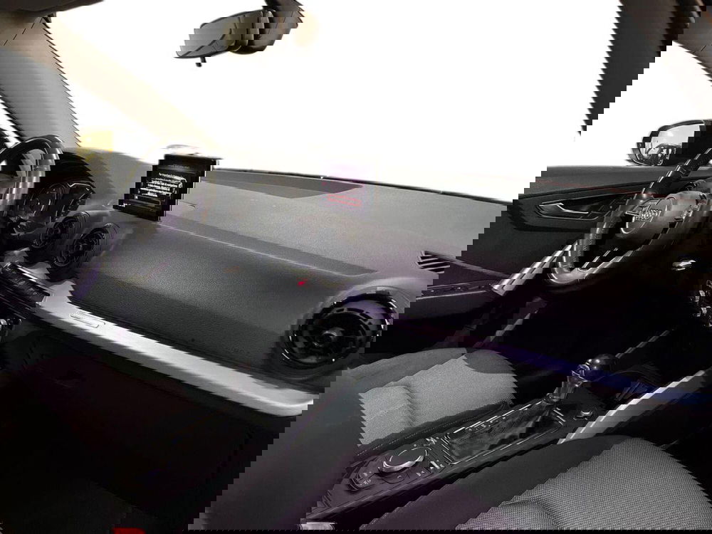 Audi Q2 usata a Bari (9)