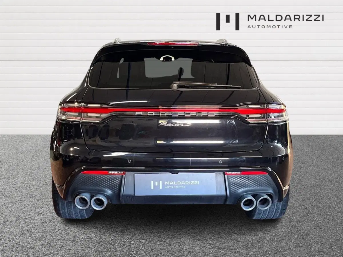 Porsche Macan usata a Bari (3)