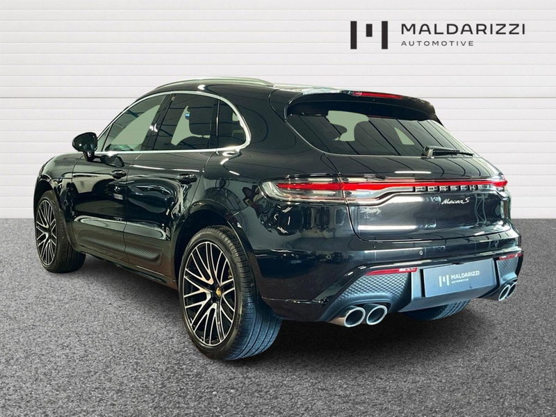 Porsche Macan usata a Bari (4)