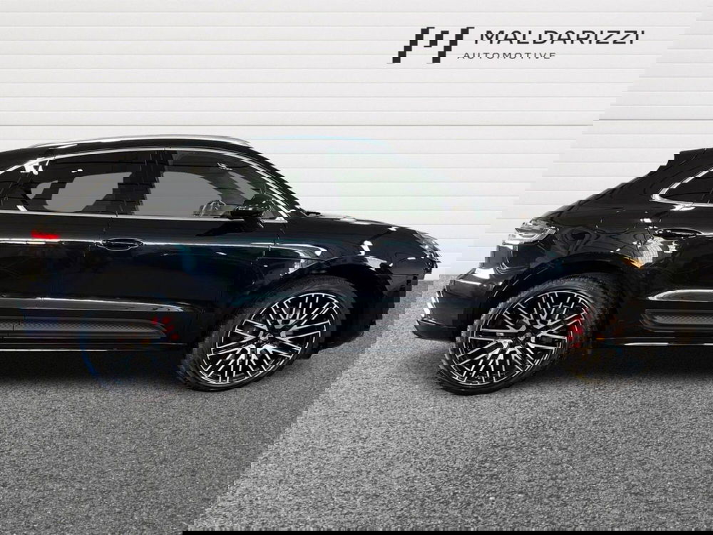 Porsche Macan usata a Bari (5)