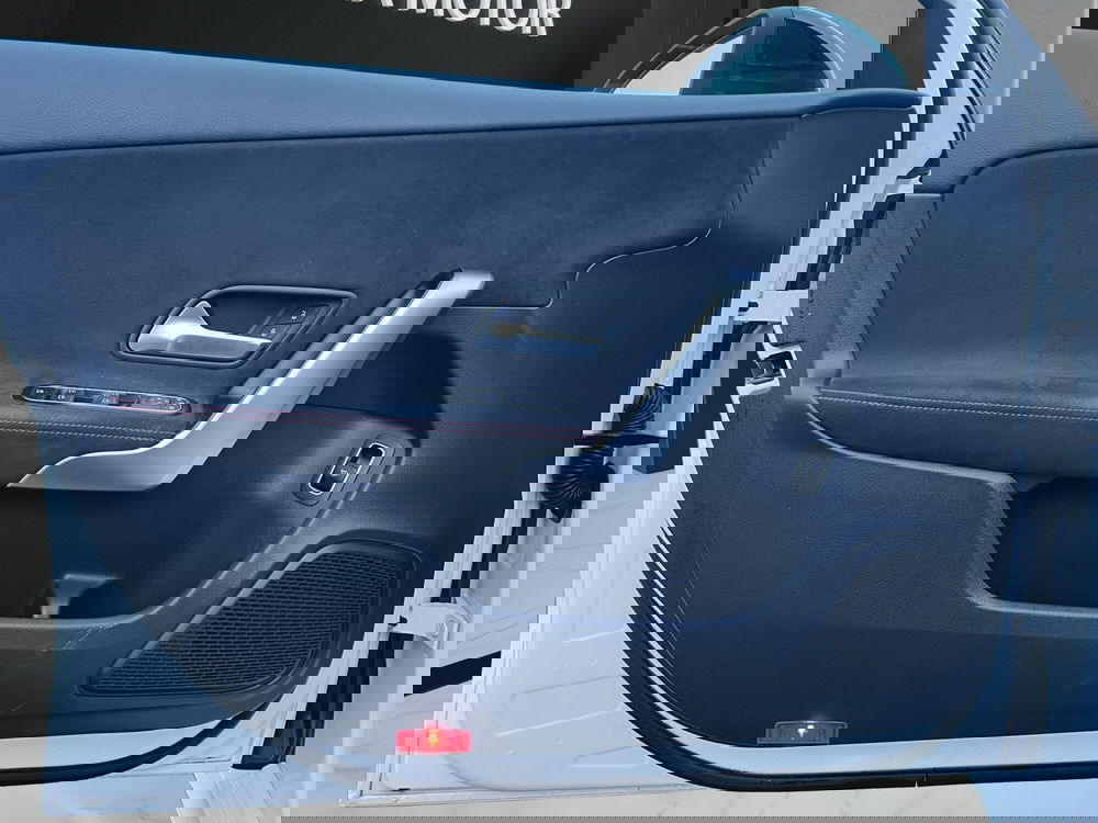 Mercedes-Benz Classe A Sedan usata a Cosenza (12)