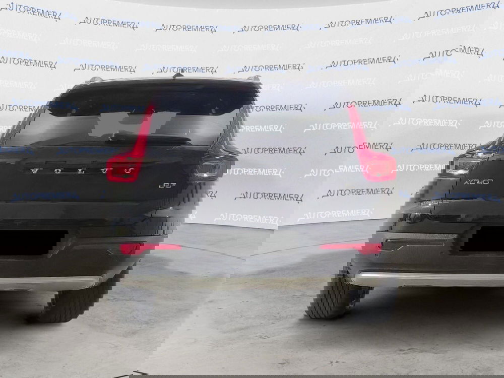 Volvo XC40 usata a Como (4)