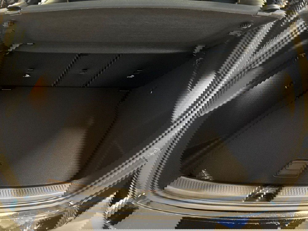 Mercedes-Benz Classe A Sedan nuova a Rimini (7)