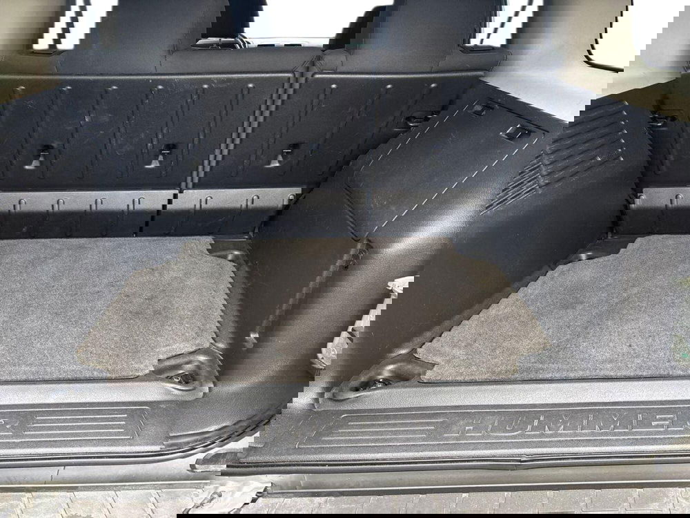 Hummer H3 usata a Torino (12)