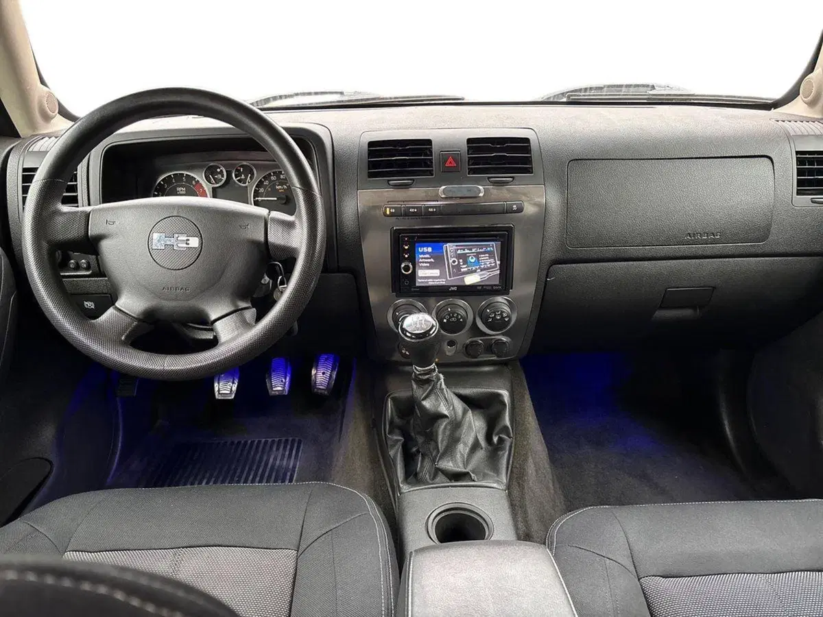 Hummer H3 usata a Torino (9)