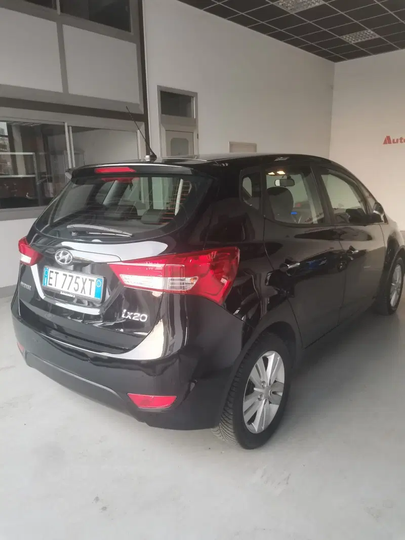 Hyundai ix20 usata a Torino (4)