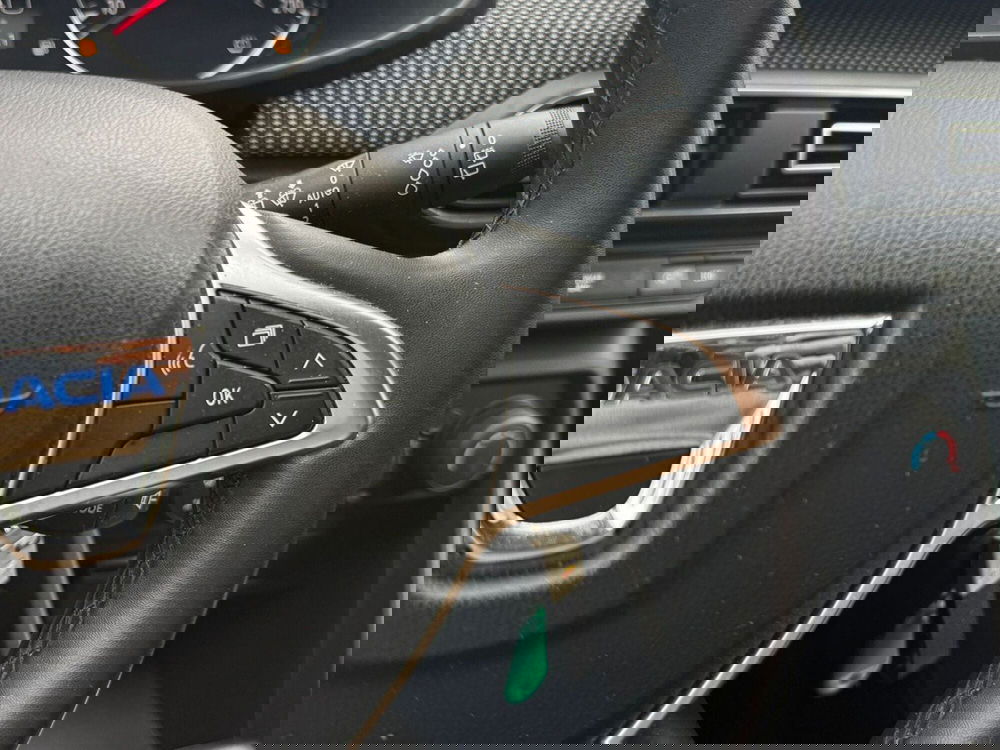 Dacia Jogger usata a Pavia (15)