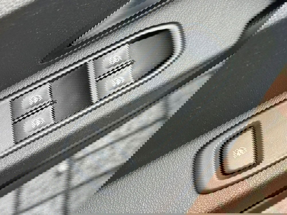 Dacia Duster usata a Pavia (12)