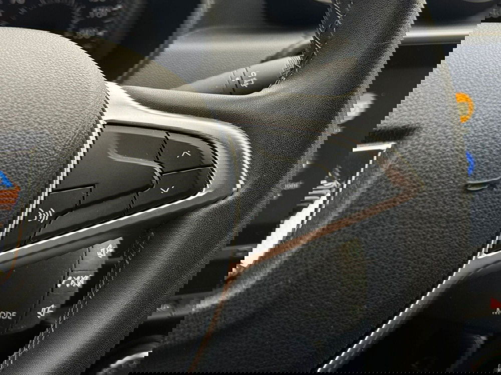 Dacia Duster usata a Pavia (13)