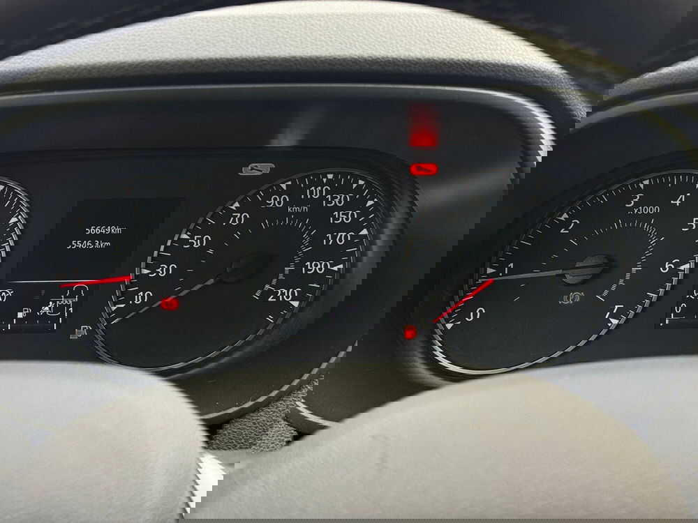 Dacia Duster usata a Pavia (6)