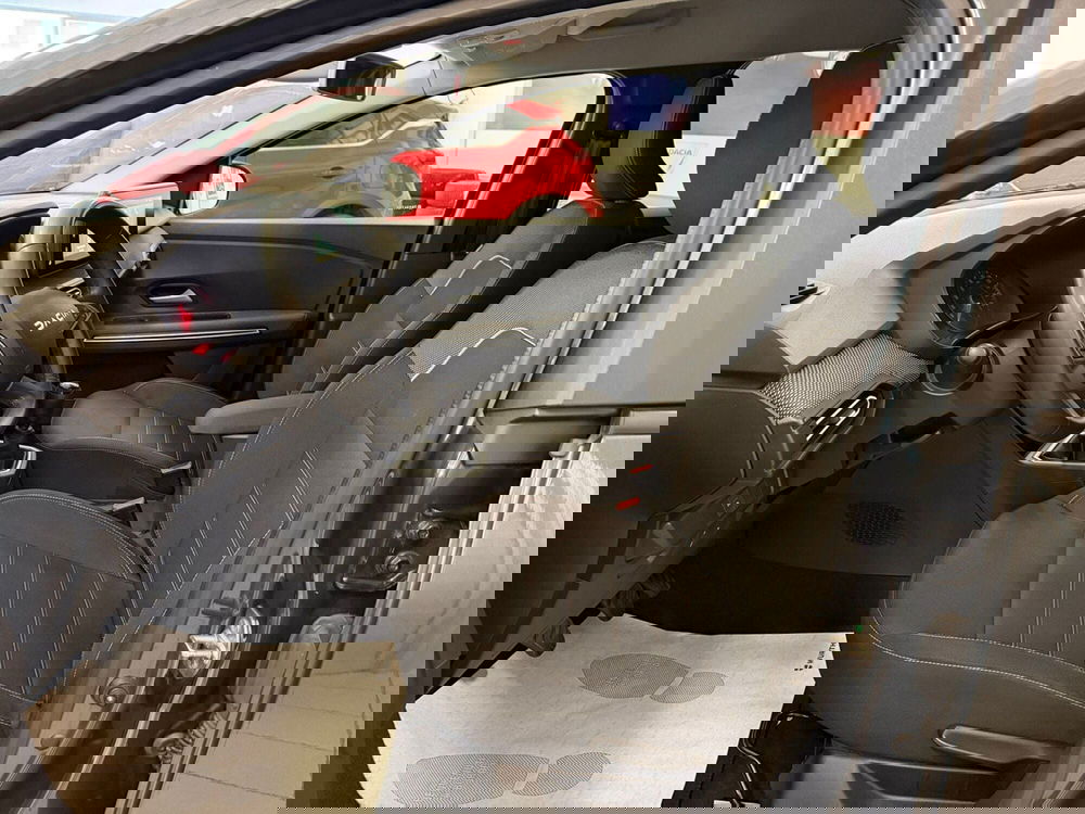 Dacia Jogger usata a Brescia (14)