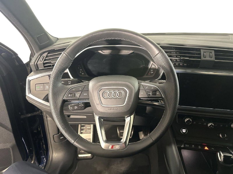 Audi Q3 Sportback usata a Napoli (11)