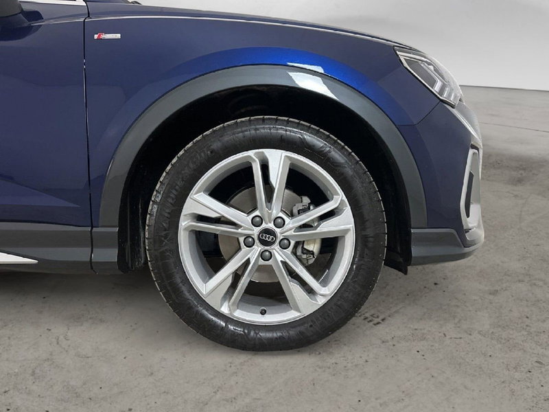 Audi Q3 Sportback usata a Napoli (18)
