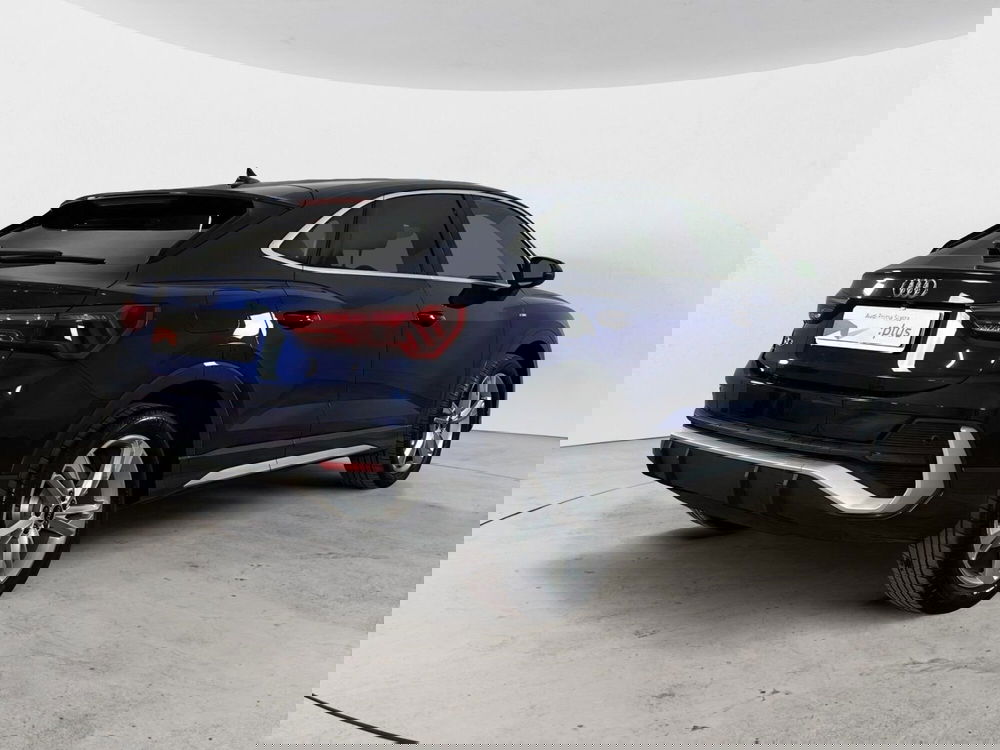 Audi Q3 Sportback usata a Napoli (4)