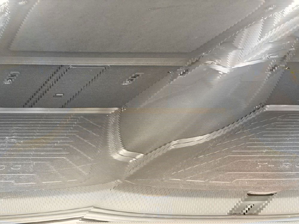 Volkswagen T-Roc usata a Napoli (10)