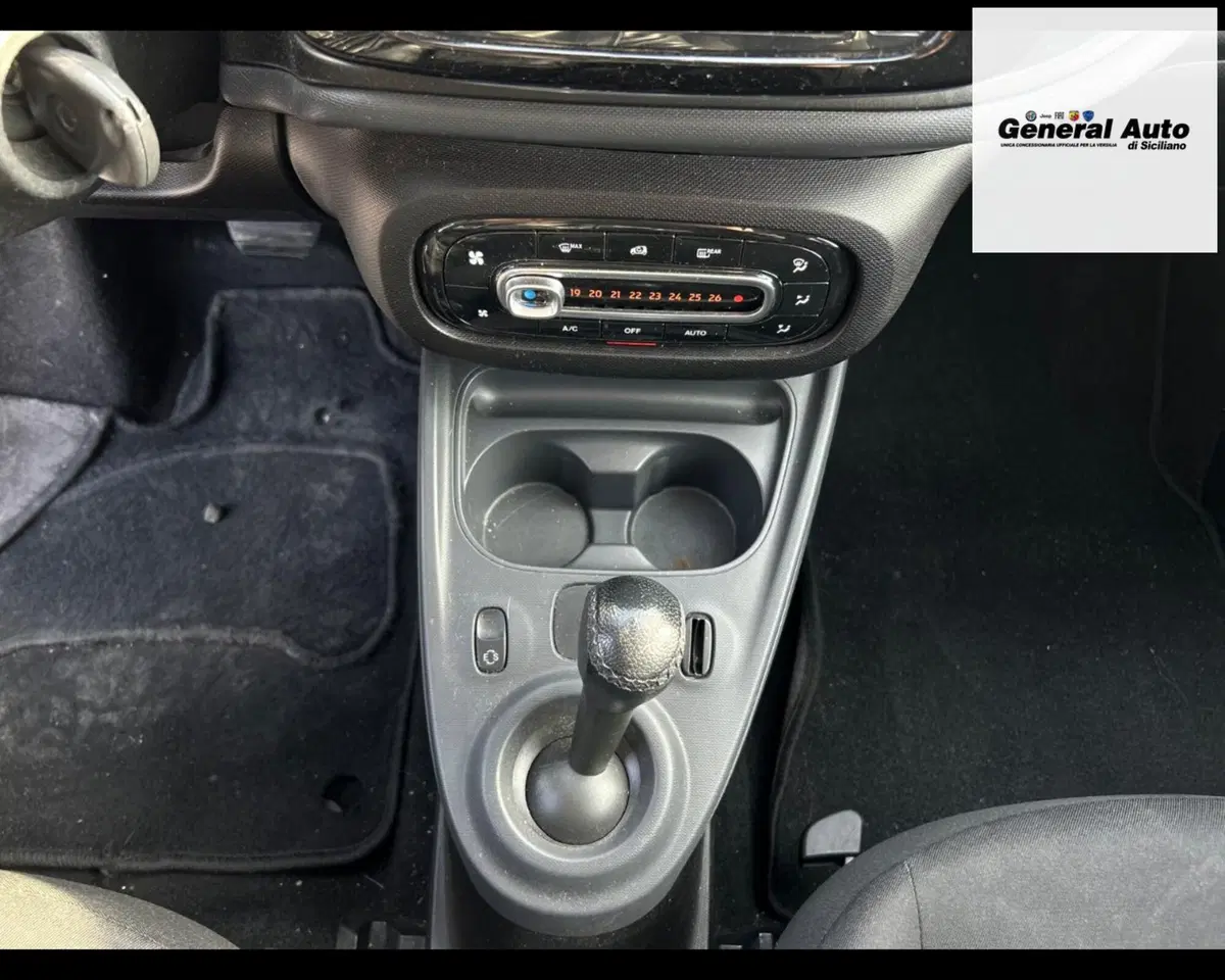 smart forfour usata a Lucca (15)