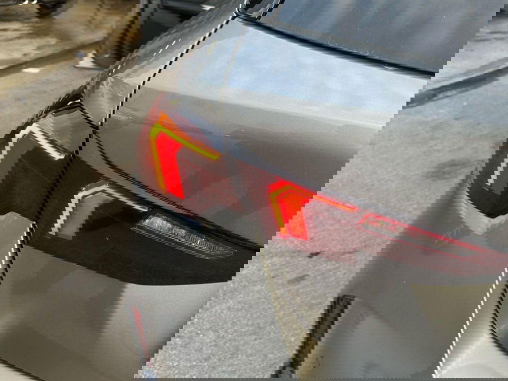 BMW Serie 1 usata a Caserta (11)