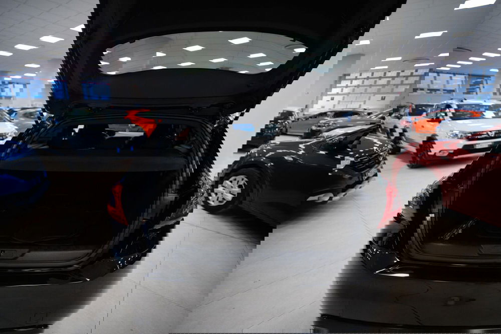 Peugeot 308 SW usata a Torino (14)