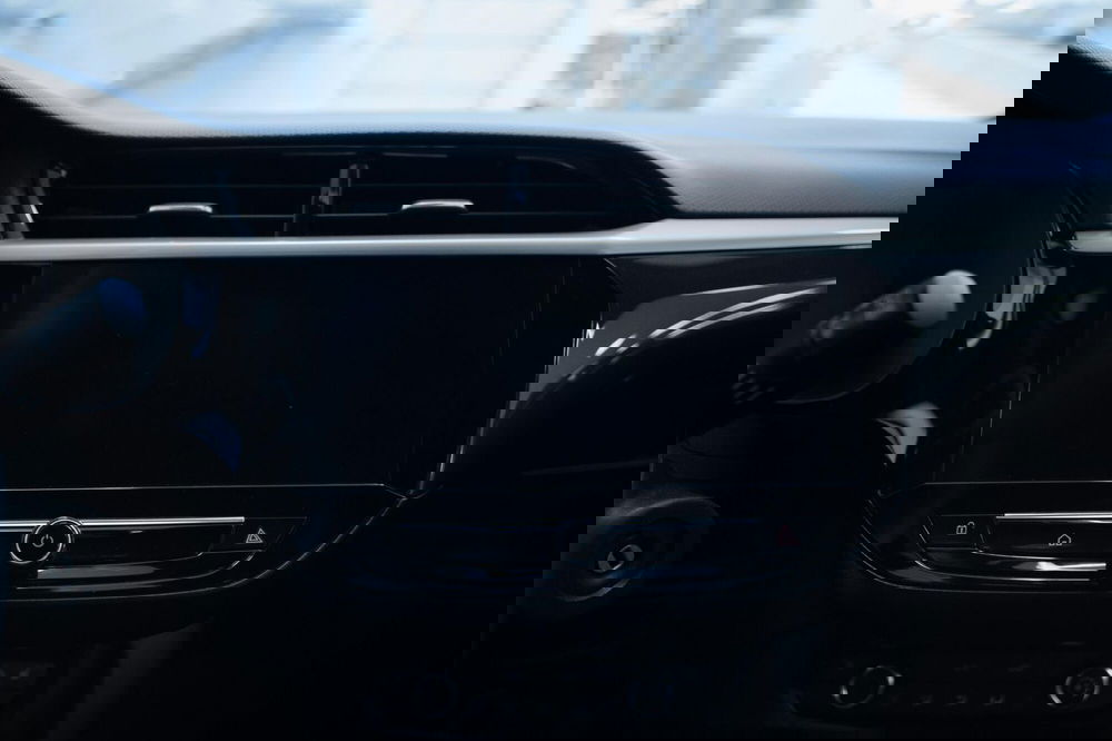 Opel Corsa usata a Torino (10)